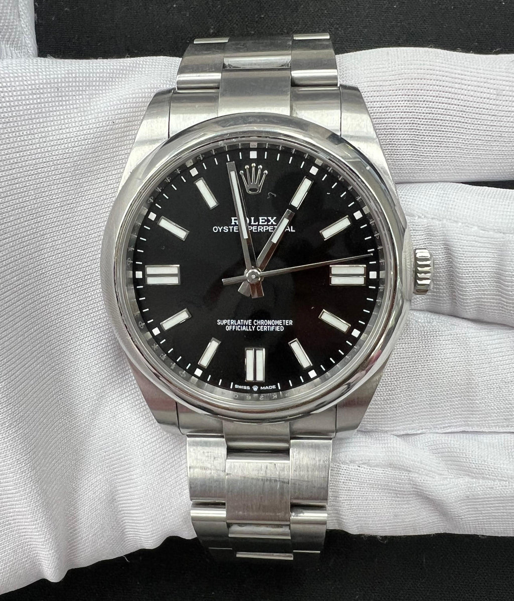 ROLEX OYSTER PERPETUAL 124300