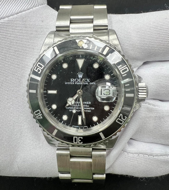 ROLEX SUBMARINER DATE 16800 Main Image
