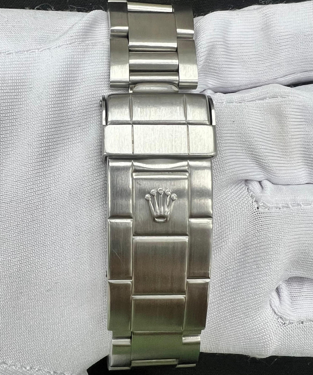 ROLEX SUBMARINER DATE 16800