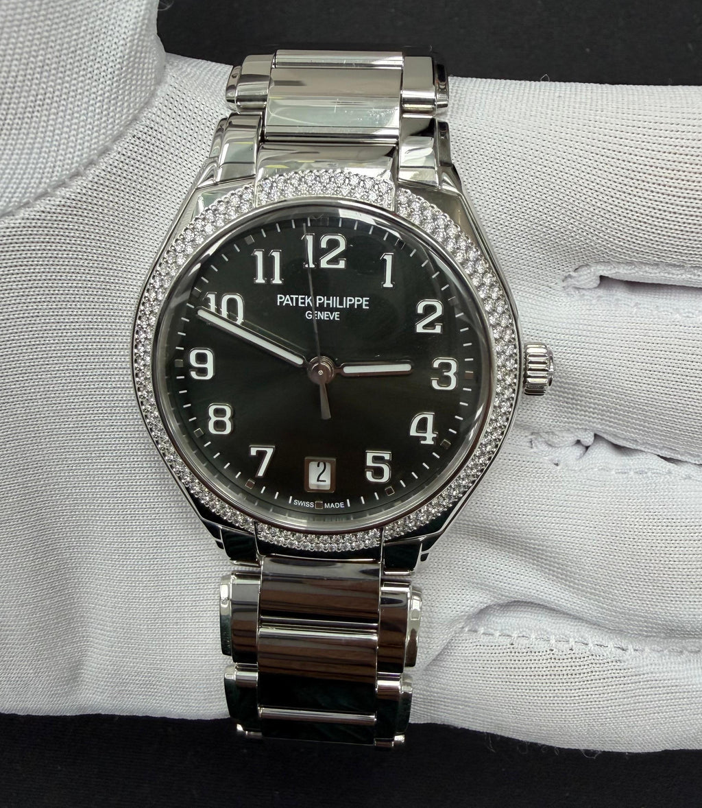 PATEK PHILIPPE TWENTY- 4 7300/1200A