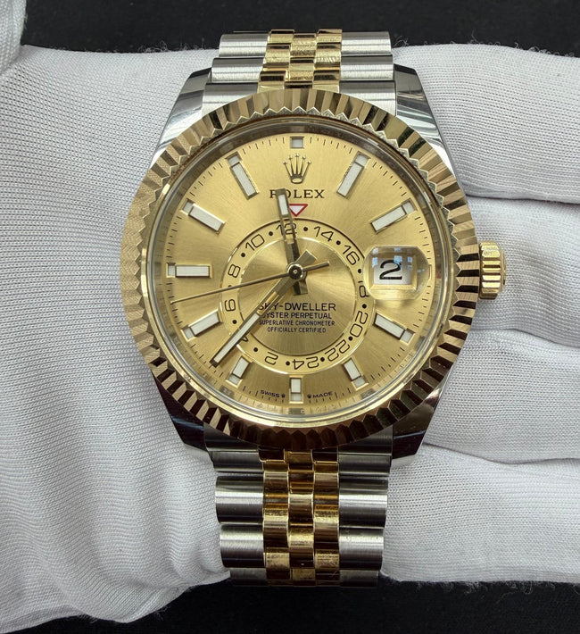 ROLEX SKY DWELLER 336933 Main Image