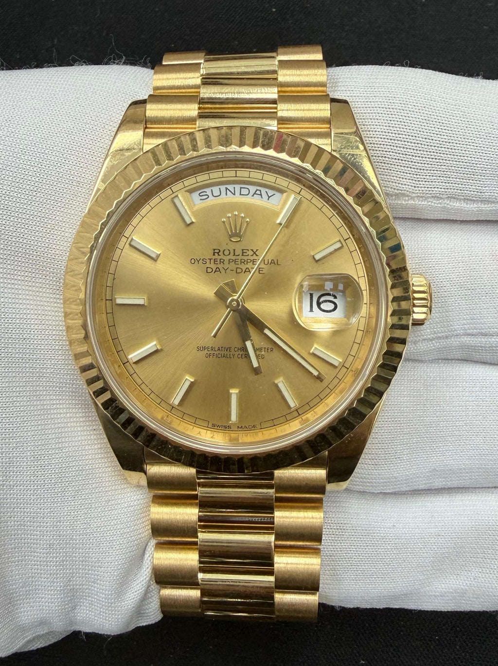 ROLEX DAY-DATE 228235