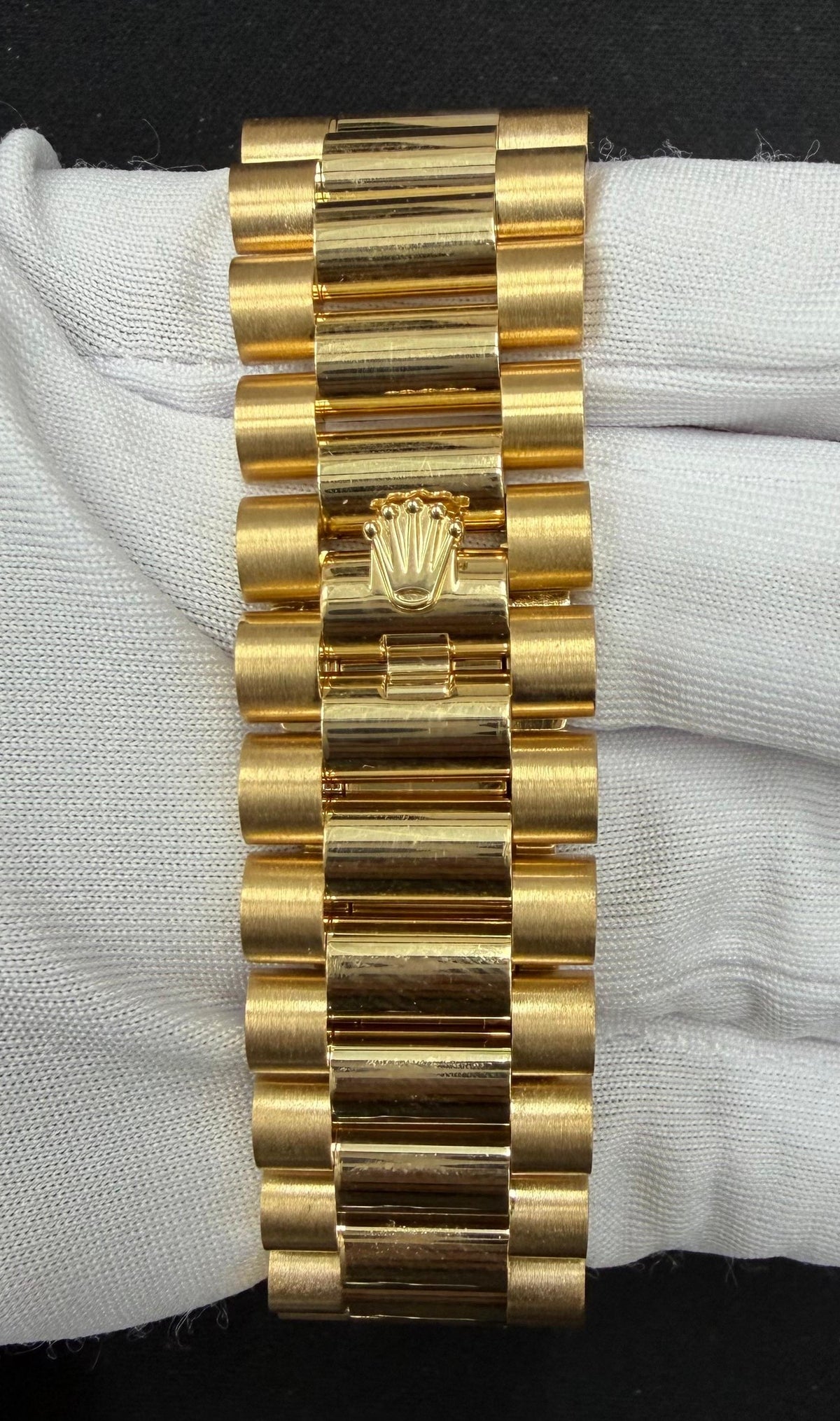 ROLEX DAY-DATE 228235