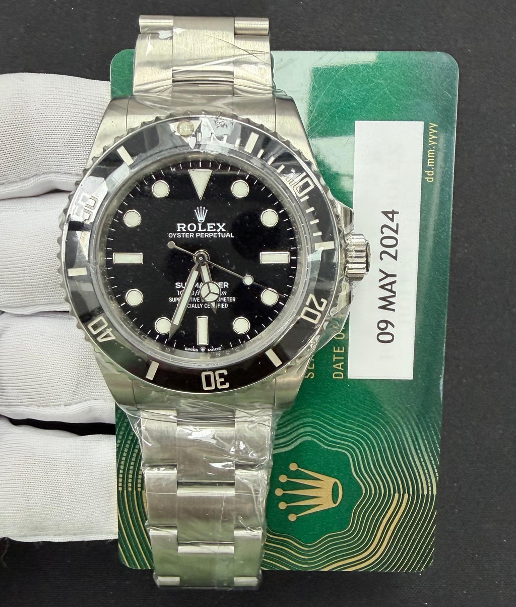 ROLEX SUBMARINER NO DATE 124060