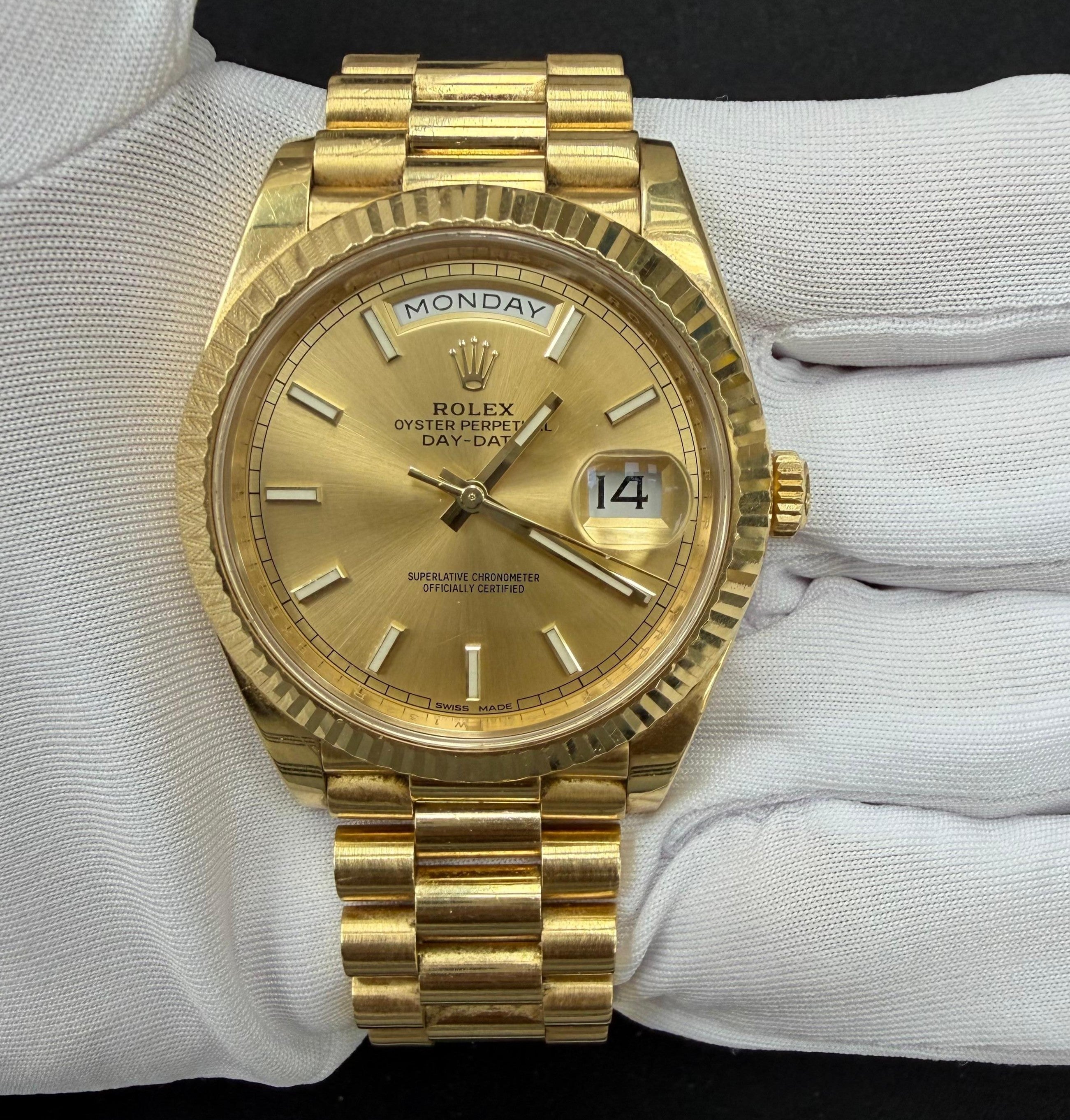 ROLEX DAY-DATE 228238