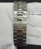 PATEK PHILIPPE NAUTILUS 5990/1A-011