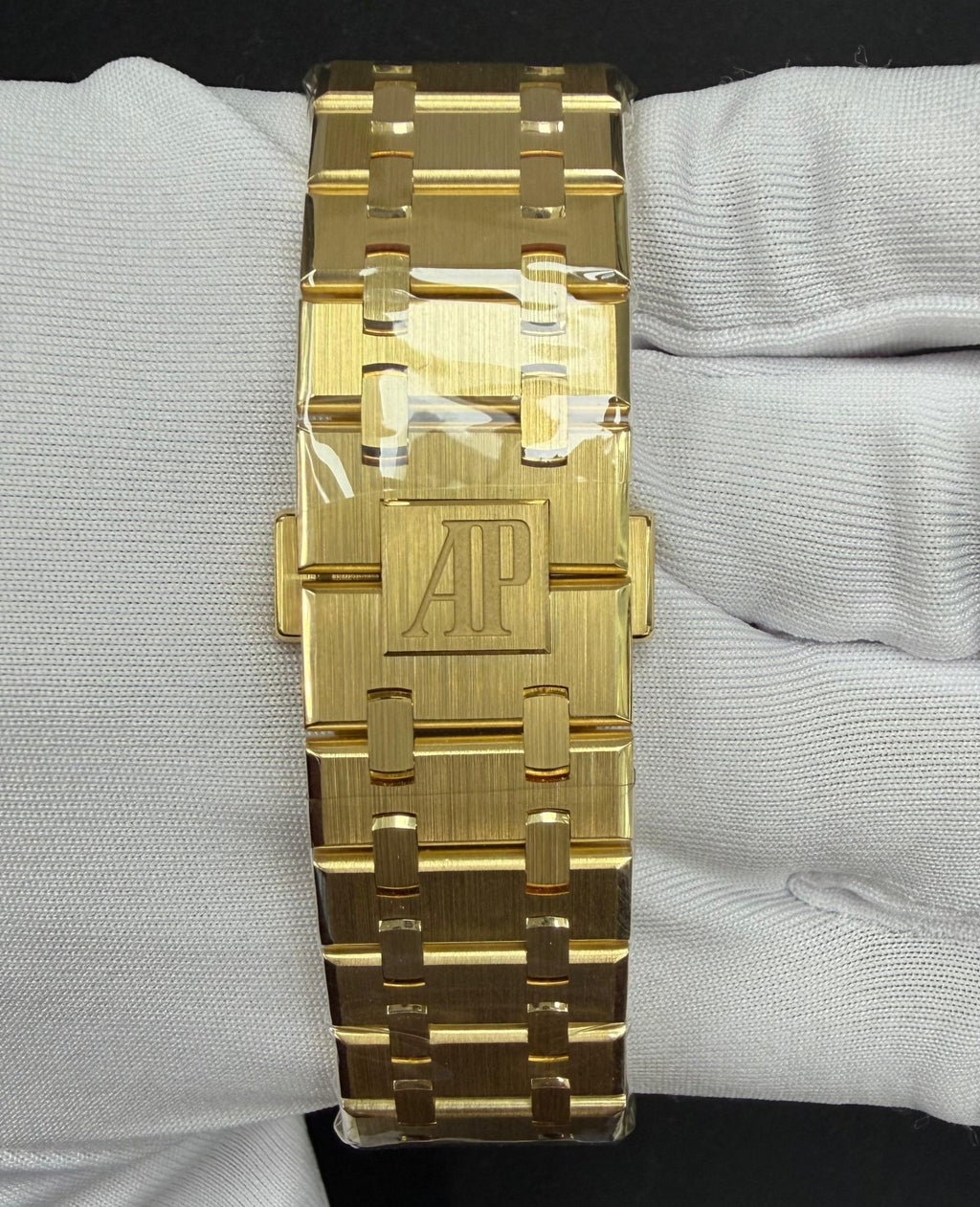 AUDEMARS PIGUET ROYAL OAK SELFWINDING 26240BA.OO.1320BA.02