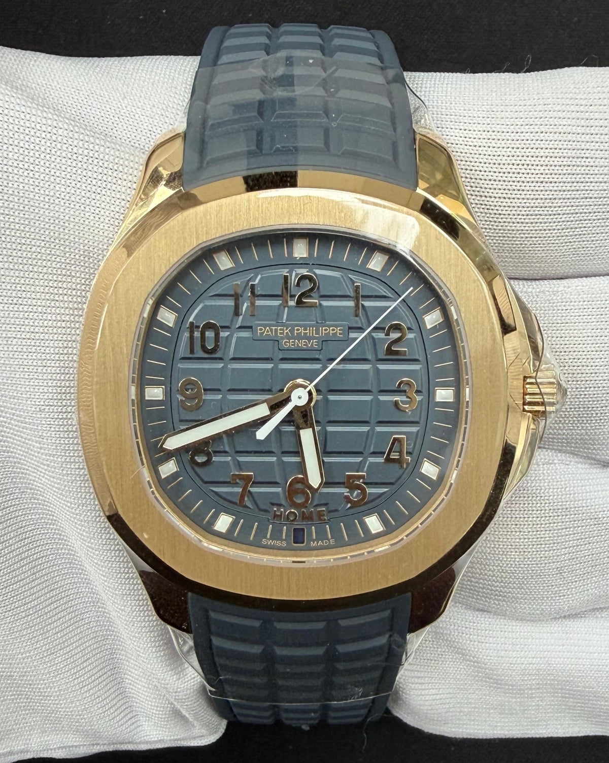 PATEK PHILIPPE AQUANAUT 5269R-001