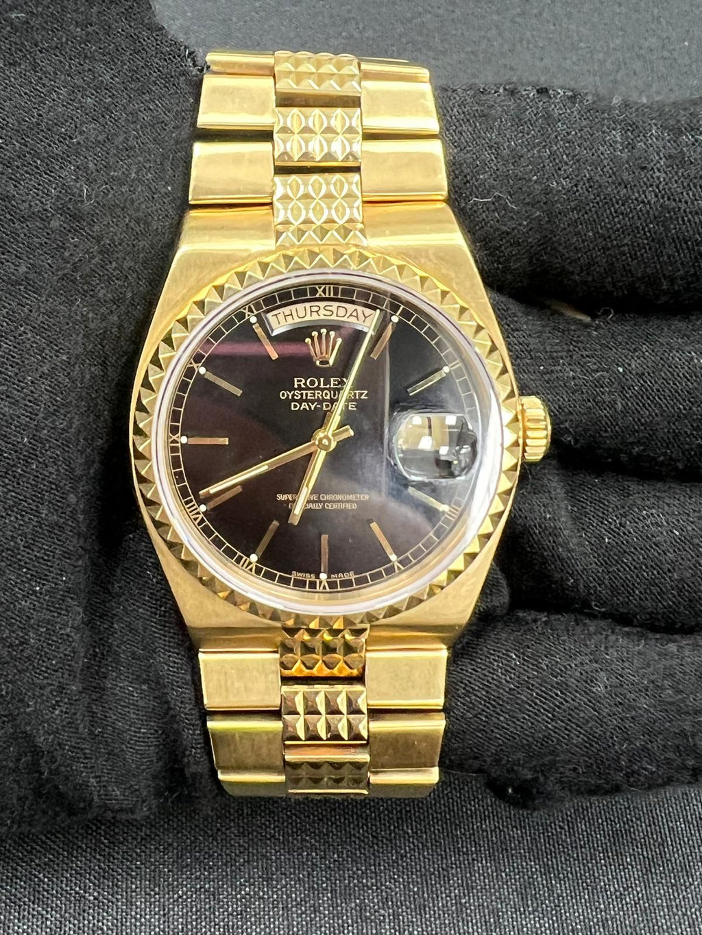 ROLEX DAY-DATE OYSTERQUARTZ 19028