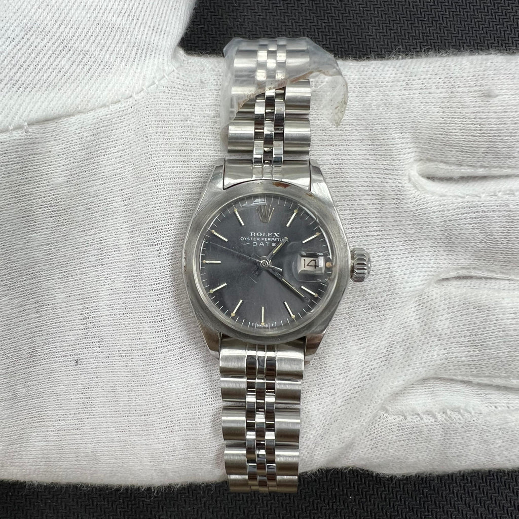 ROLEX OYSTER PERPETUAL DATE 6924
