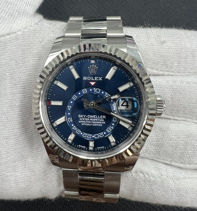 ROLEX SKY DWELLER 326934 Main Image