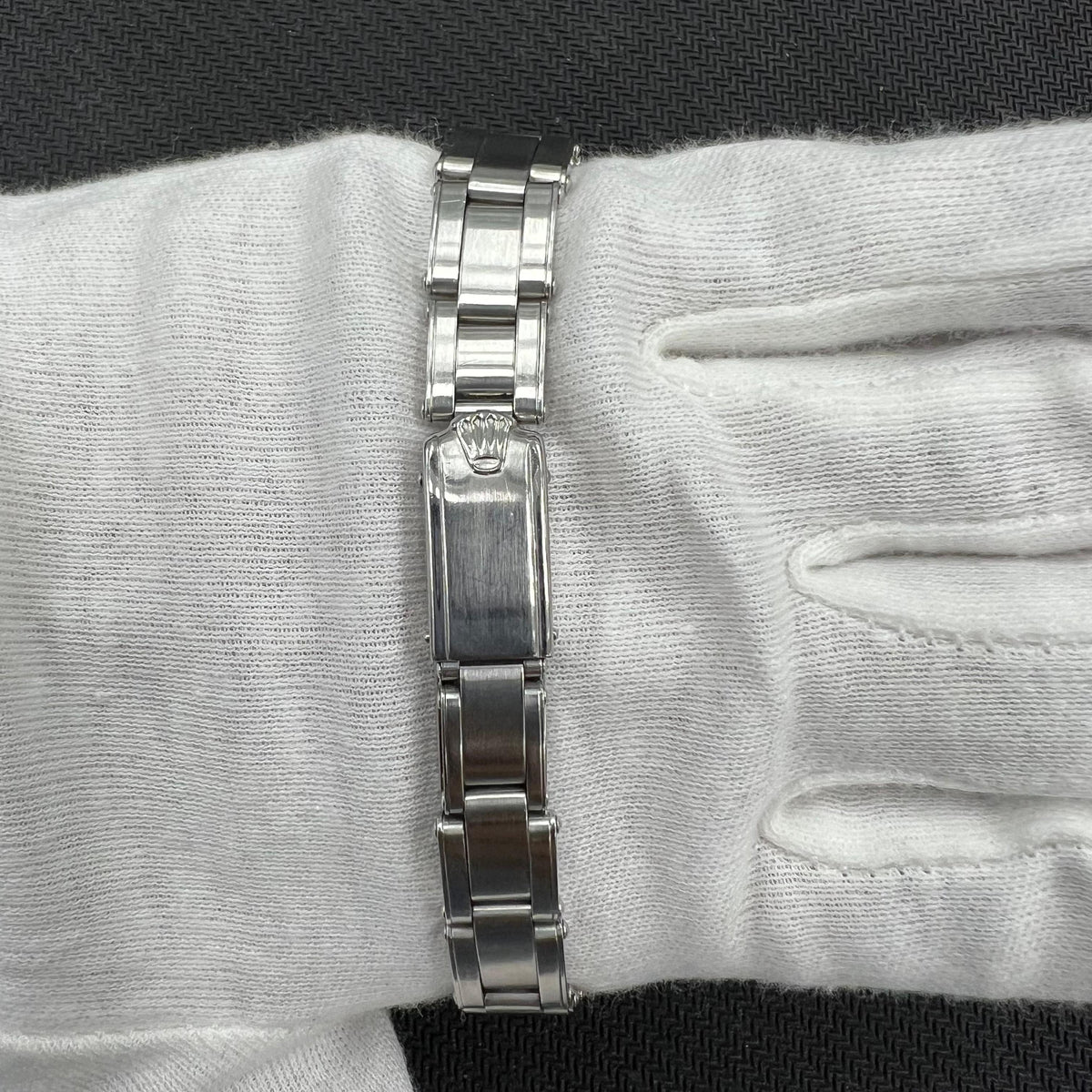 ROLEX OYSTER PERPETUAL DATE 6519