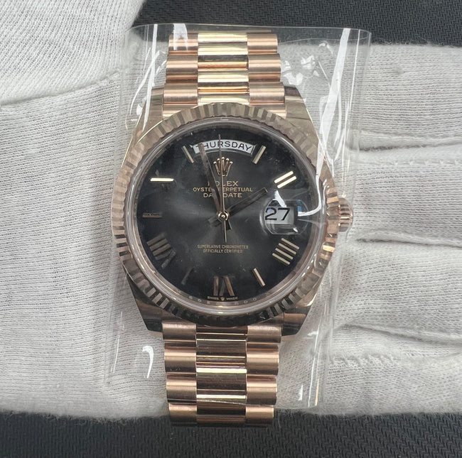 ROLEX DAY-DATE 228235 Main Image