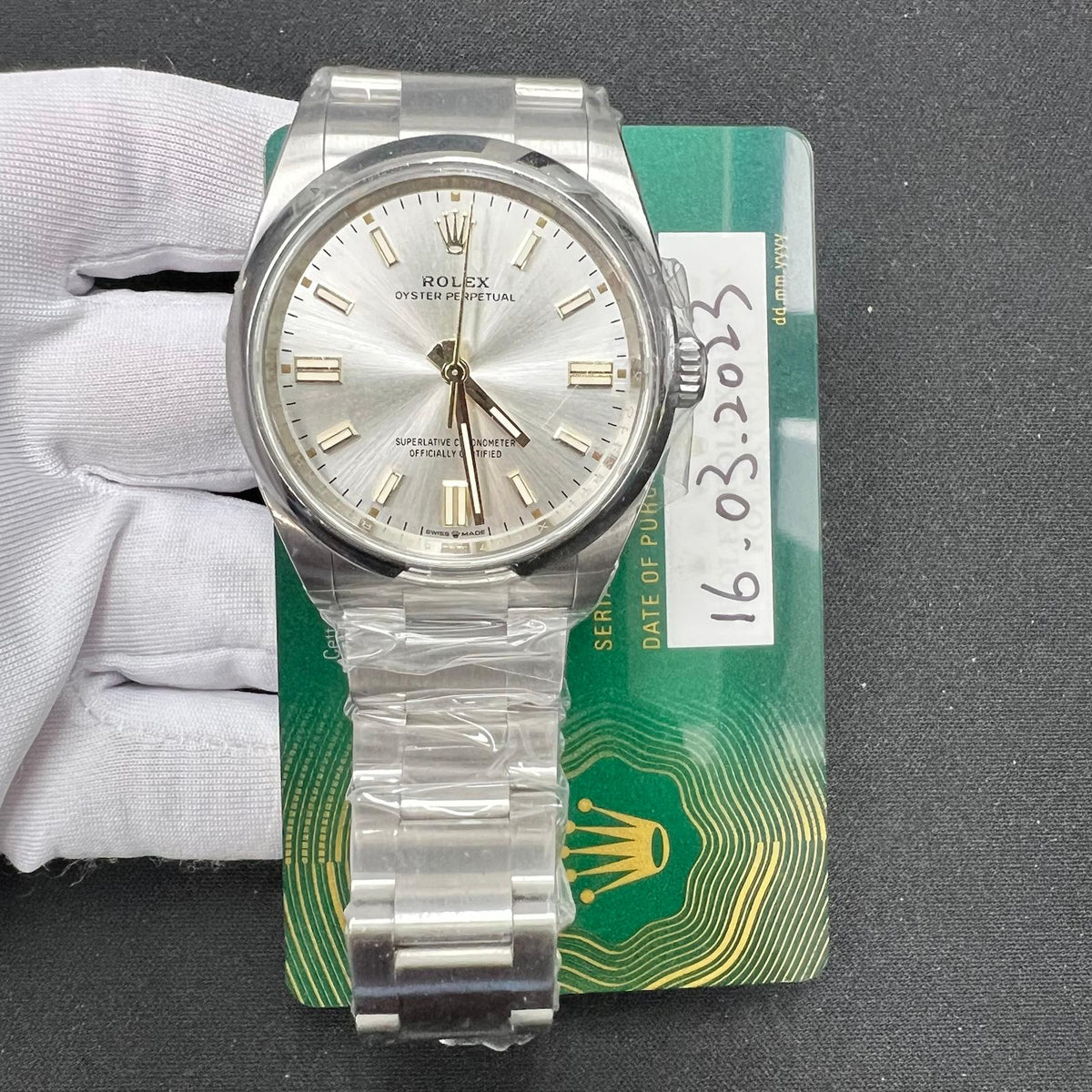 ROLEX OYSTER PERPETUAL 126000