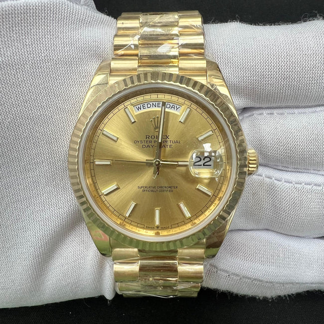 ROLEX DAY-DATE 228238 Main Image