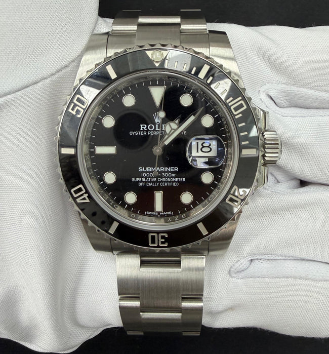 ROLEX SUBMARINER DATE 116610LN Main Image