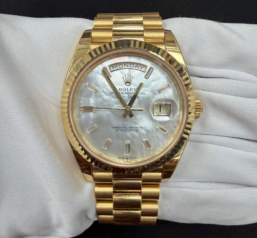 ROLEX DAY-DATE 228238