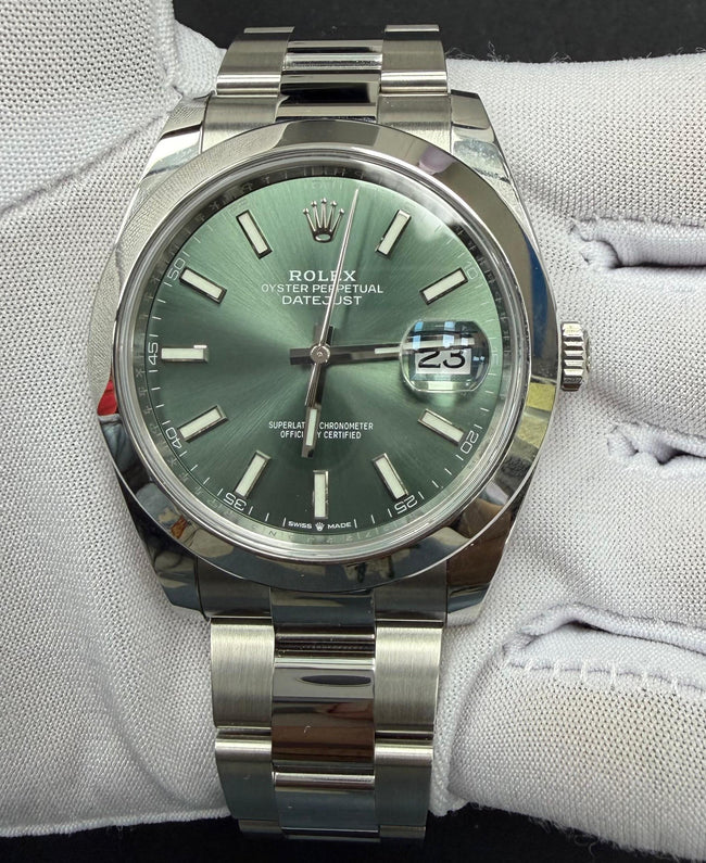 ROLEX DATEJUST 126300 Main Image
