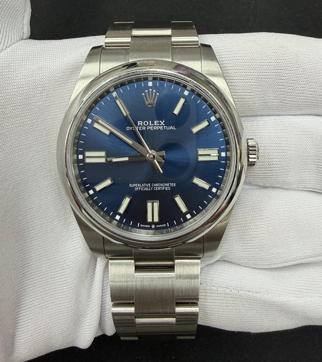 ROLEX OYSTER PERPETUAL 124300 Main Image